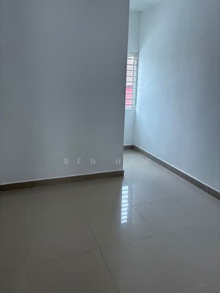 Untuk Disewa - Sungai Ara