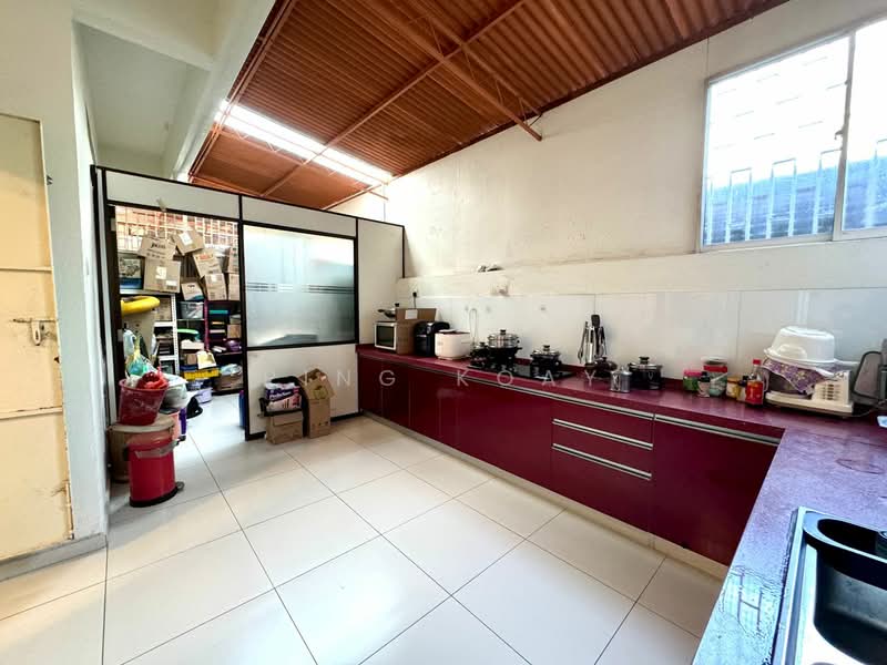 For Sale - 2 STY SEMI-D | 3800SF | RENOVATED PRIVACY off Macalister