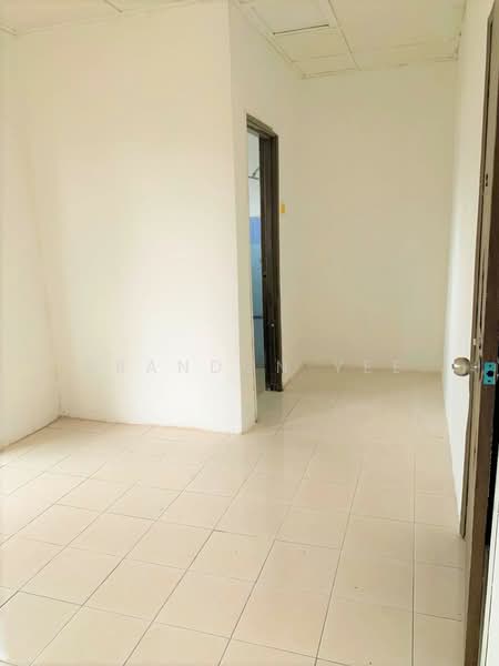 Rumah Teres 2 Tingkat untuk Disewa di Taman Puncak Jalil (Seri Kembangan) - Brandon Yee - Interior - PropertyGuru.com.my