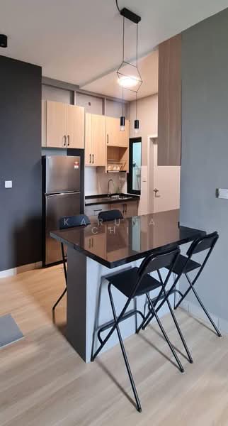 Servis Apartment untuk Dijual di The Amber Residence @ TwentyFive.7 - Karuna Chi - Kitchen - PropertyGuru.com.my
