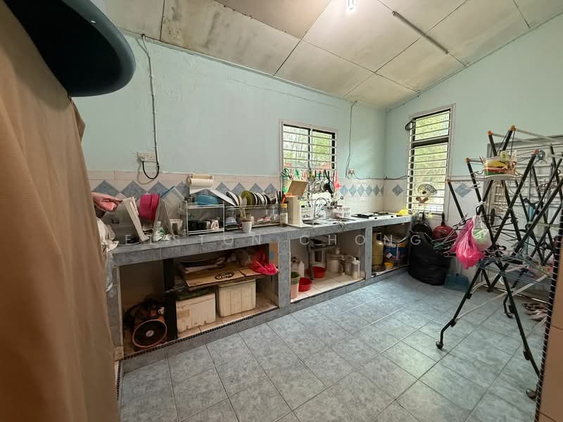 Taman Desa Cemerlang untuk Untuk Dijual - RM 770,000, Mac 2026 - Kitchen - PropertyGuru.com.my