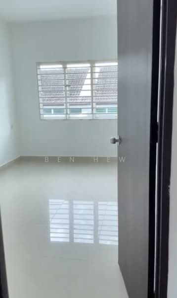 Untuk Dijual - Sungai Ara