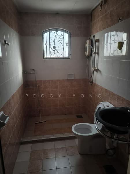 Rumah Berkembar untuk Dijual di Shah Alam (Selangor) - Peggy Yong - Bathroom - PropertyGuru.com.my