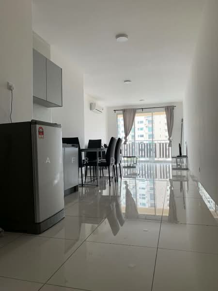 KSL Residence @ Daya untuk Untuk Disewa - RM 2,000 /bulan, Apr 2026 - Dining Room - PropertyGuru.com.my