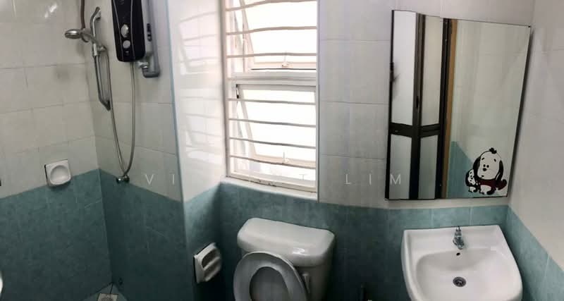 Condominium for Rent at Desa Impiana - Vincent Lim - Bathroom - PropertyGuru.com.my