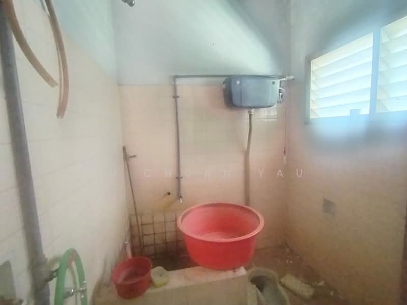 Bungalow for Sale in Tampin (Negeri Sembilan) - Yu Chuan Yau - Bathroom - PropertyGuru.com.my