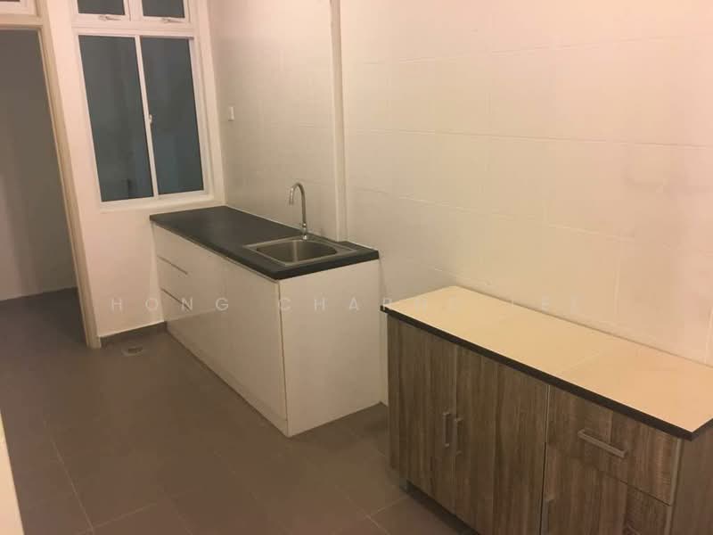 Service Residence for Rent at THE SENAI GARDEN (PANGSAPURI IMPIAN SENAI) - Hong Charng Lee - Kitchen - PropertyGuru.com.my