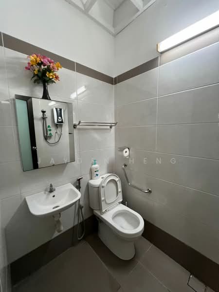USJ 3 untuk Untuk Dijual - RM 700,000, Mac 2026 - Bathroom - PropertyGuru.com.my