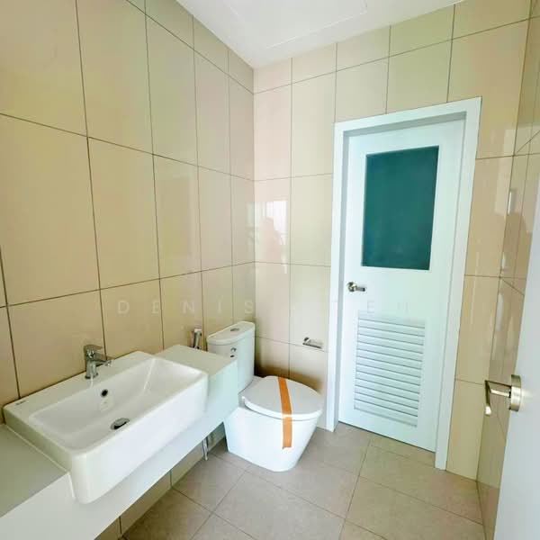 Condominium for Sale at Mezzo - Denise Teh - Bathroom - PropertyGuru.com.my
