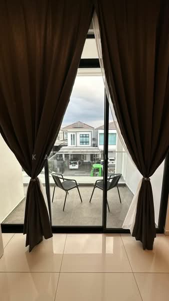 Austin Crest untuk Untuk Disewa - RM 6,500 /bulan, Mac 2026 - Balcony - PropertyGuru.com.my