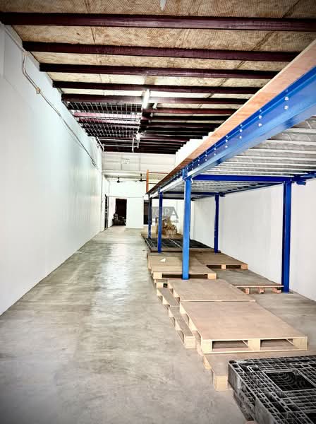 Lebuh Macallum Two Adjoining Heritage Shophouses in George Town. untuk Untuk Dijual - RM 4,800,000, Apr 2026 - Interior - PropertyGuru.com.my