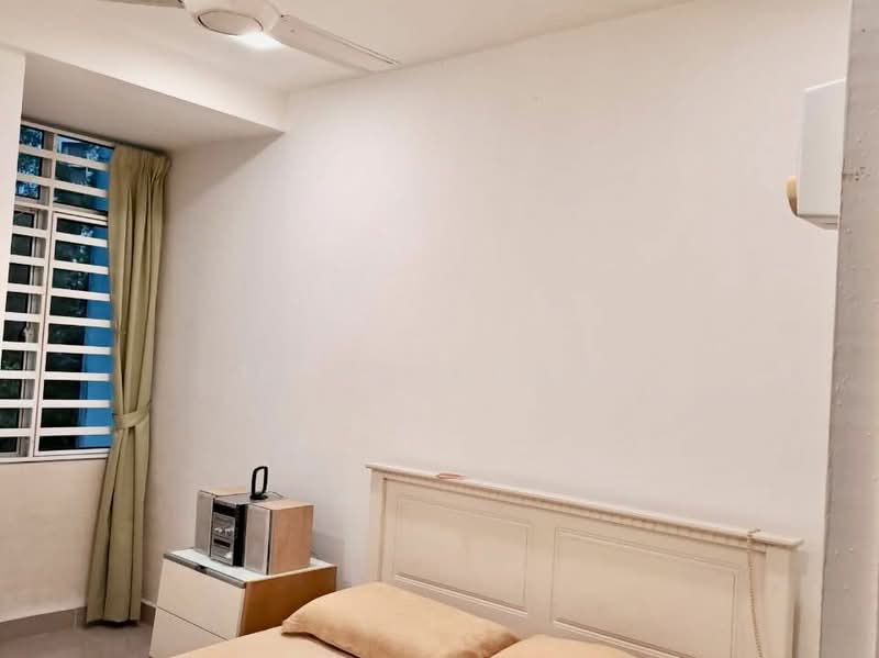 3-storey Terraced House for Sale in Tanjung Bungah (Penang) - Ping Koay - Bedroom - PropertyGuru.com.my