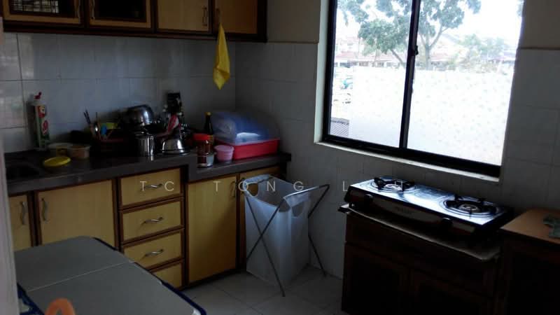 Taman Bagan Lalang Apartment untuk Untuk Dijual - RM 296,000, Mac 2026 - Kitchen - PropertyGuru.com.my