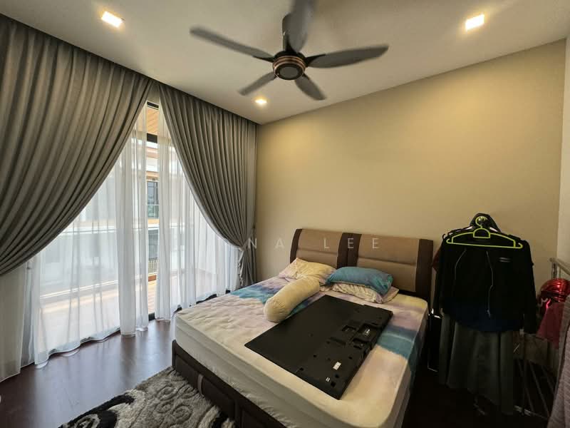 2-storey Terraced House for Rent in Telok Panglima Garang (Selangor) - Fiona Lee - Bedroom - PropertyGuru.com.my