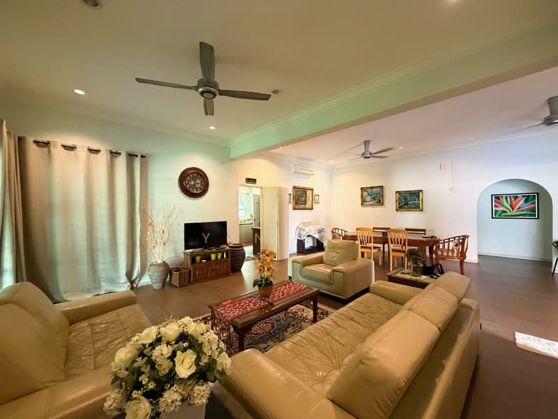Minden Heights untuk Untuk Dijual - RM 2,900,000, Mac 2026 - Living Room - PropertyGuru.com.my