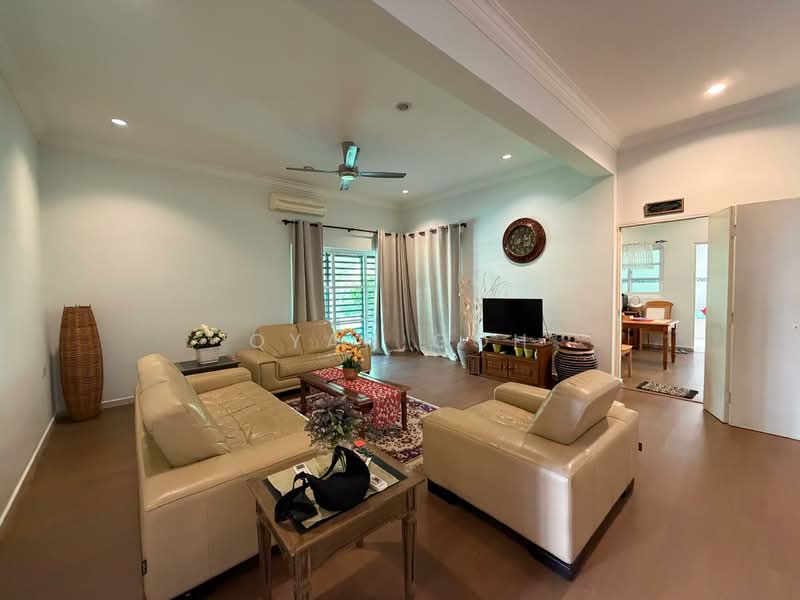 Minden Heights untuk Untuk Dijual - RM 2,900,000, Mac 2026 - Living Room - PropertyGuru.com.my