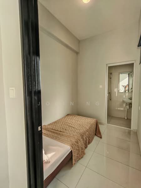 Kondominium untuk Dijual di Kings Bay @ Country Garden Danga Bay - Jolin Ng - Bedroom - PropertyGuru.com.my