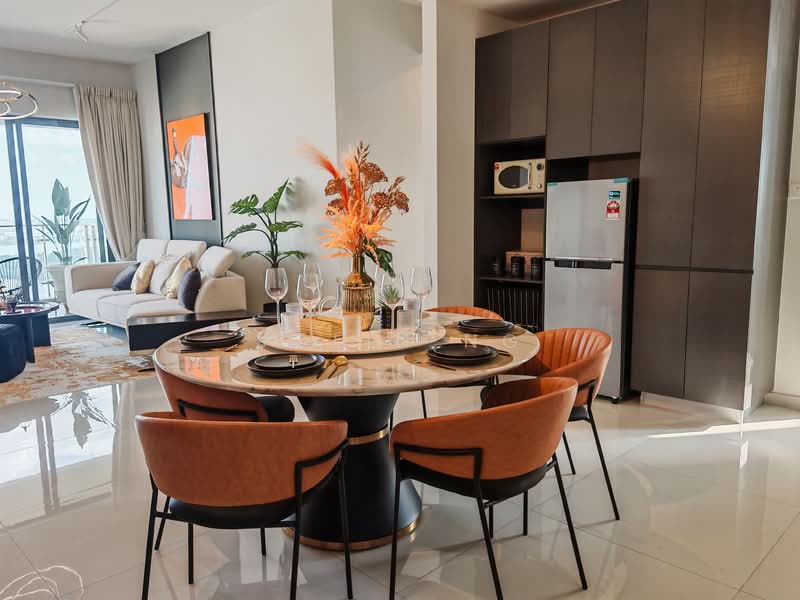 Kondominium untuk Dijual di Kings Bay @ Country Garden Danga Bay - Jolin Ng - Living Room - PropertyGuru.com.my