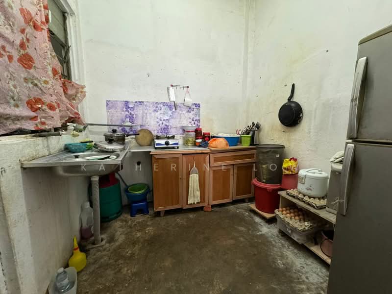 Flat for Sale at Taman Pulai Utama - Katherine Low - PropertyGuru.com.my