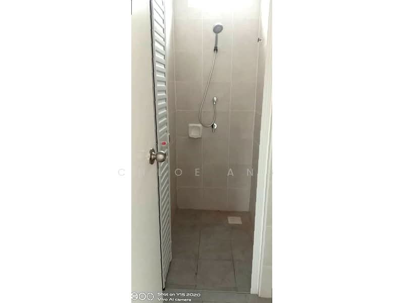 Original Superlink Terrace Eastfield Yarra Park 4R2B Big Land 520K untuk Untuk Dijual - RM 520,000, Mac 2026 - Bathroom - PropertyGuru.com.my