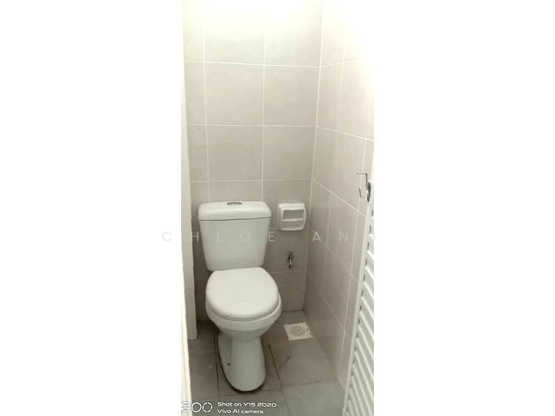 Original Superlink Terrace Eastfield Yarra Park 4R2B Big Land 520K untuk Untuk Dijual - RM 520,000, Mac 2026 - Bathroom - PropertyGuru.com.my