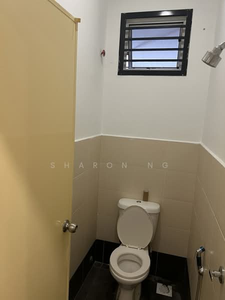 Shop for Rent in Taman Ungku Tun Aminah (Skudai) - Sharon Ng - Bathroom - PropertyGuru.com.my