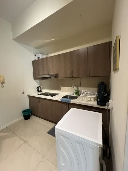 Parkview Service Apartment untuk Untuk Dijual - RM 440,000, Mac 2026 - Pantry - PropertyGuru.com.my