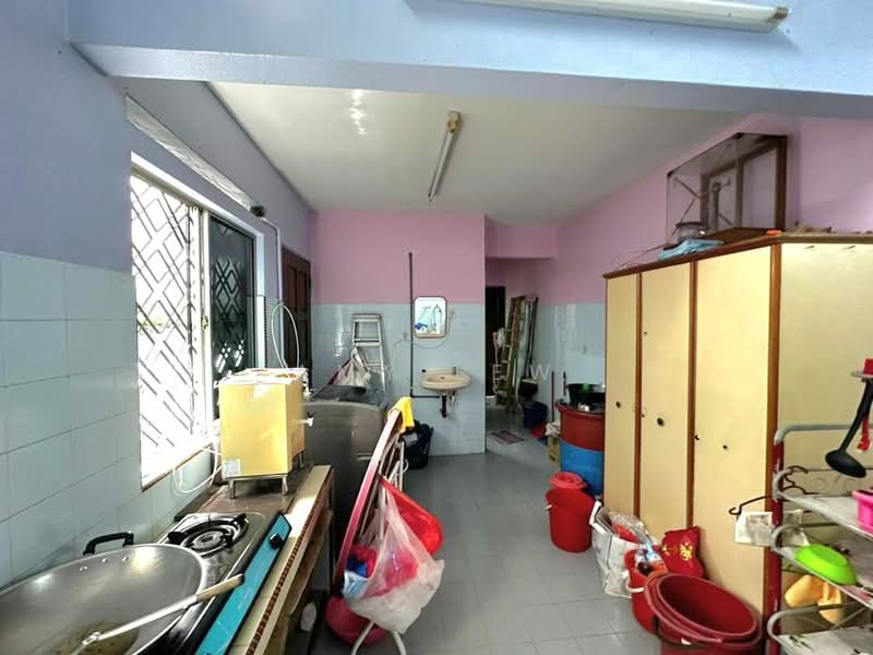 Semi-Detached House for Sale in Taman Bukit Bendera (Mentakab) - Amy Lew - Kitchen - PropertyGuru.com.my