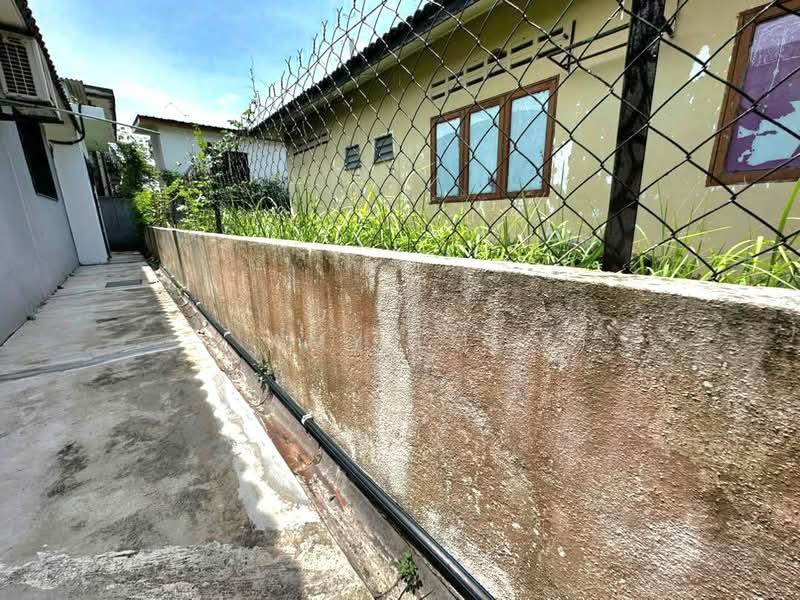 Semi-Detached House for Sale in Taman Bukit Bendera (Mentakab) - Amy Lew - Exterior - PropertyGuru.com.my