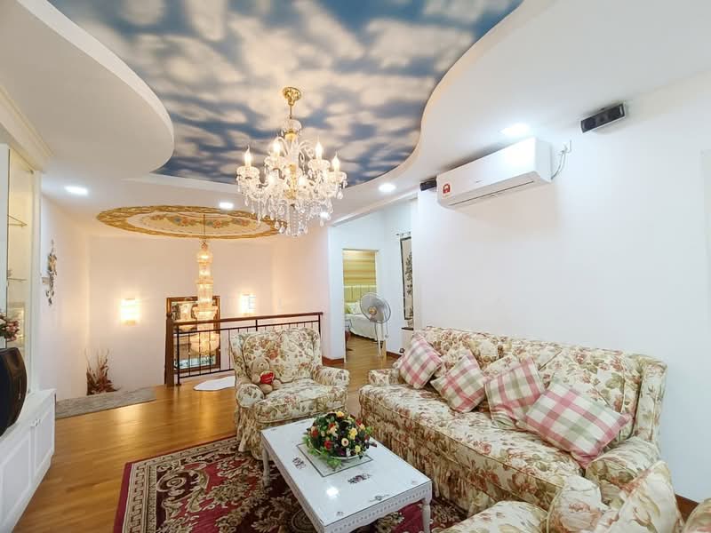 Cluster House for Sale in Johor Bahru (Johor) - Stella Chia - Living Room - PropertyGuru.com.my