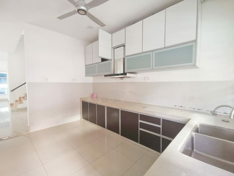 Bungalow for Sale in Selayang (Selangor) - Carson Lee - Kitchen - PropertyGuru.com.my