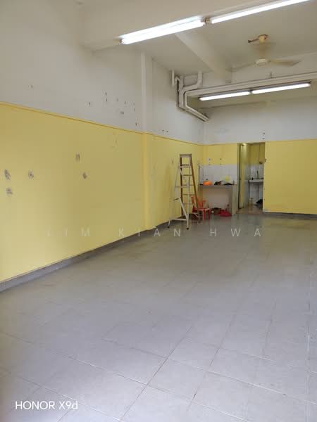 Shop for Rent in Taman United (Jalan Klang Lama (Old Klang Road)) - Lim Kian Hwa - Interior - PropertyGuru.com.my