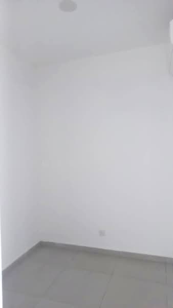 Service Residence for Rent at YOLO Signature Suites - Max Low - Interior - PropertyGuru.com.my