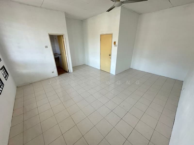 2-storey Terraced House for Sale in Bandar Country Homes (Rawang) - Jessie Wong - Interior - PropertyGuru.com.my