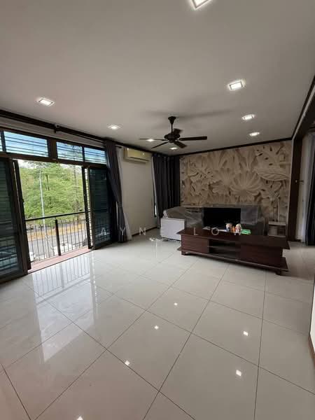 Cluster House for Rent in Iskandar Puteri (Nusajaya) (Johor) - Elayne Low - Living Room - PropertyGuru.com.my