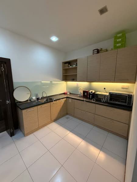 Cluster House for Rent in Iskandar Puteri (Nusajaya) (Johor) - Elayne Low - Kitchen - PropertyGuru.com.my