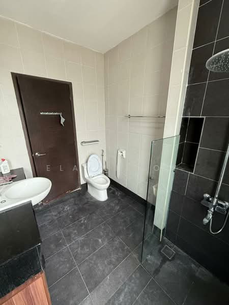 Cluster House for Rent in Iskandar Puteri (Nusajaya) (Johor) - Elayne Low - Bathroom - PropertyGuru.com.my
