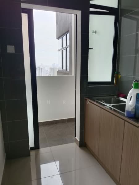 99 Residence untuk Untuk Disewa - RM 2,000 /bulan, Mac 2026 - Kitchen - PropertyGuru.com.my