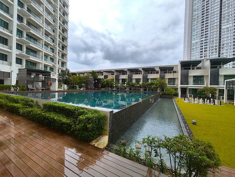 Condominium for Sale at Iconic Skies - Jax Quan - Pool - PropertyGuru.com.my