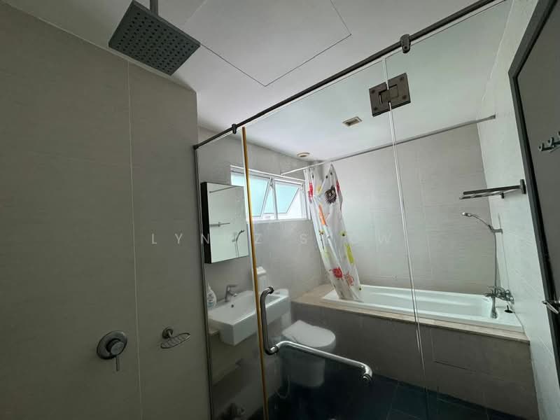 Condominium for Rent at BayStar Condominium - Lynnz Seow - Bathroom - PropertyGuru.com.my
