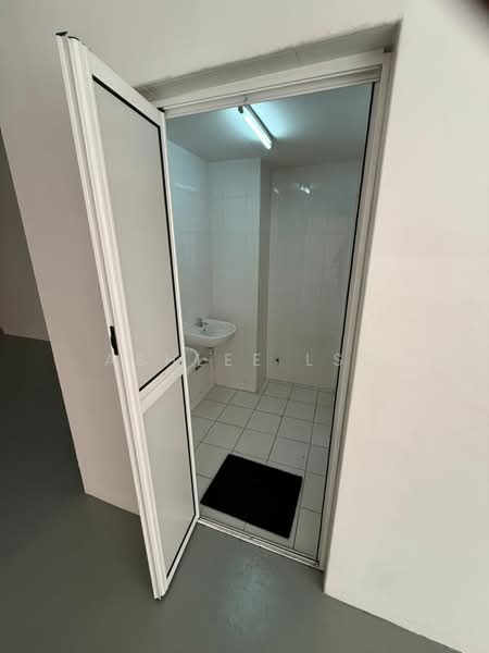 Office for Rent in Ara Damansara (Petaling Jaya) - Ashlee LSS - Bathroom - PropertyGuru.com.my