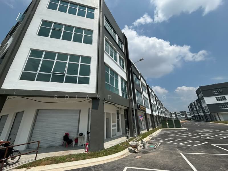 Summit Commercial Hub Tropicana Uplands Gelang Patah Setia Eco Gardens untuk Untuk Disewa - RM 1,200 /bulan, Mac 2026 - Exterior - PropertyGuru.com.my