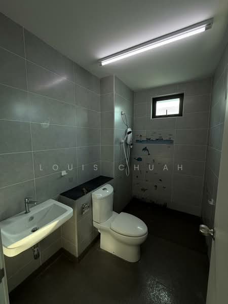 2-storey Terraced House for Sale in Batu Kawan (Penang) - Louis Chuah - Bathroom - PropertyGuru.com.my