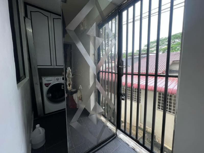 1.5-storey Terraced House for Rent in Johor Bahru (Johor) - Elaine Ng - Interior - PropertyGuru.com.my