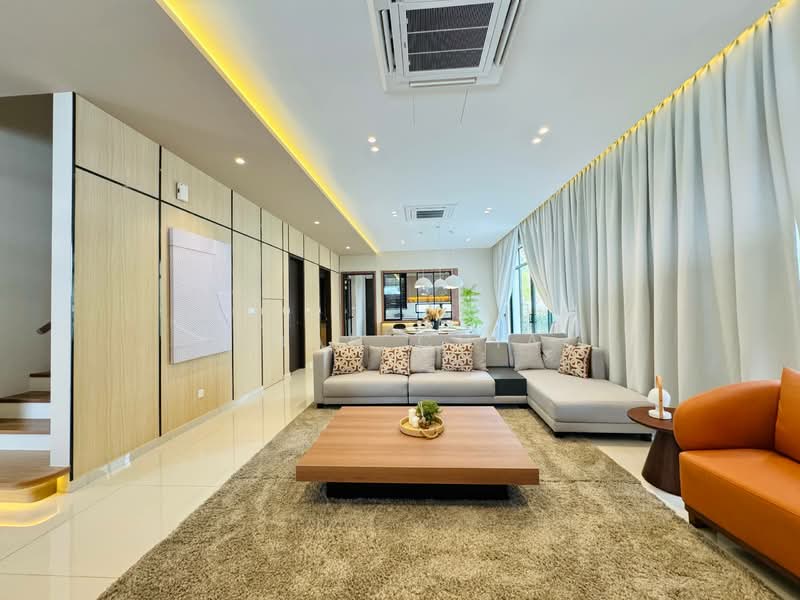 Austin Crest untuk Untuk Dijual - RM 2,427,360, Apr 2026 - Living Room - PropertyGuru.com.my