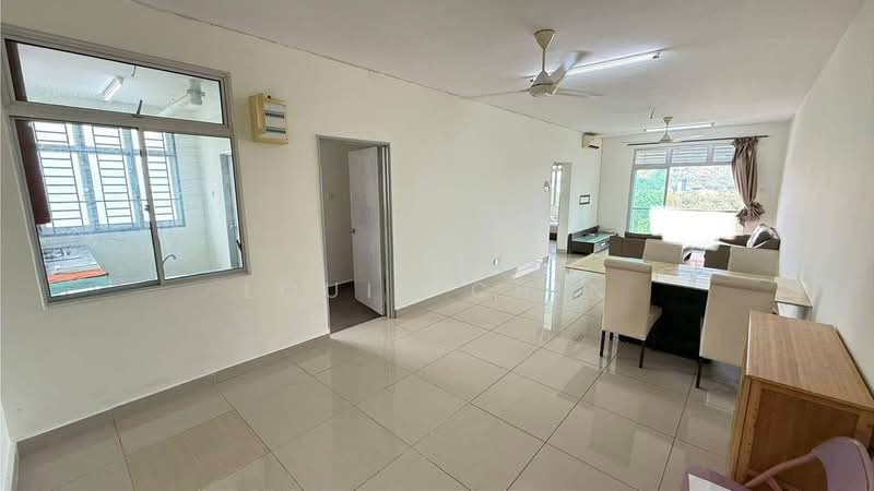 Apartment for Rent at East Bay (Seri Bayan) - Louis Chin - Living Room - PropertyGuru.com.my