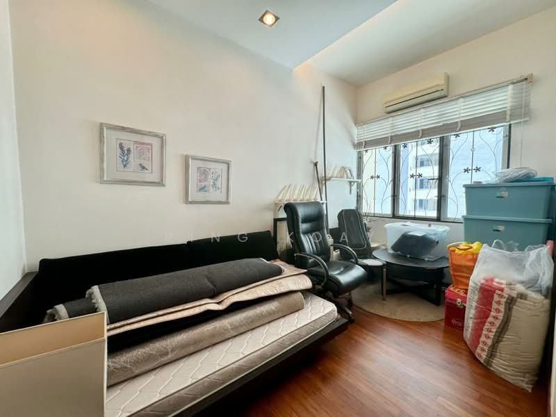 3-storey Terraced House for Sale in Tanjung Bungah (Penang) - Ping Koay - Living Room - PropertyGuru.com.my