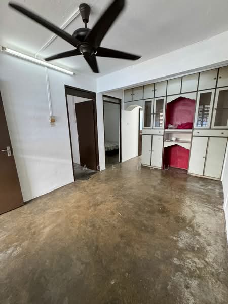 Untuk Disewa - Flat Taman Ungku Tun Aminah