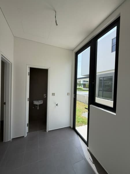 Bungalow for Rent in Bandar Gamuda Cove (Dengkil) - SY Lee - Bathroom - PropertyGuru.com.my