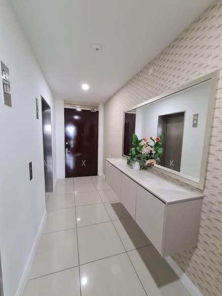 Setia SKY Residences untuk Untuk Dijual - RM 850,000, Mac 2026 - Corridor - PropertyGuru.com.my